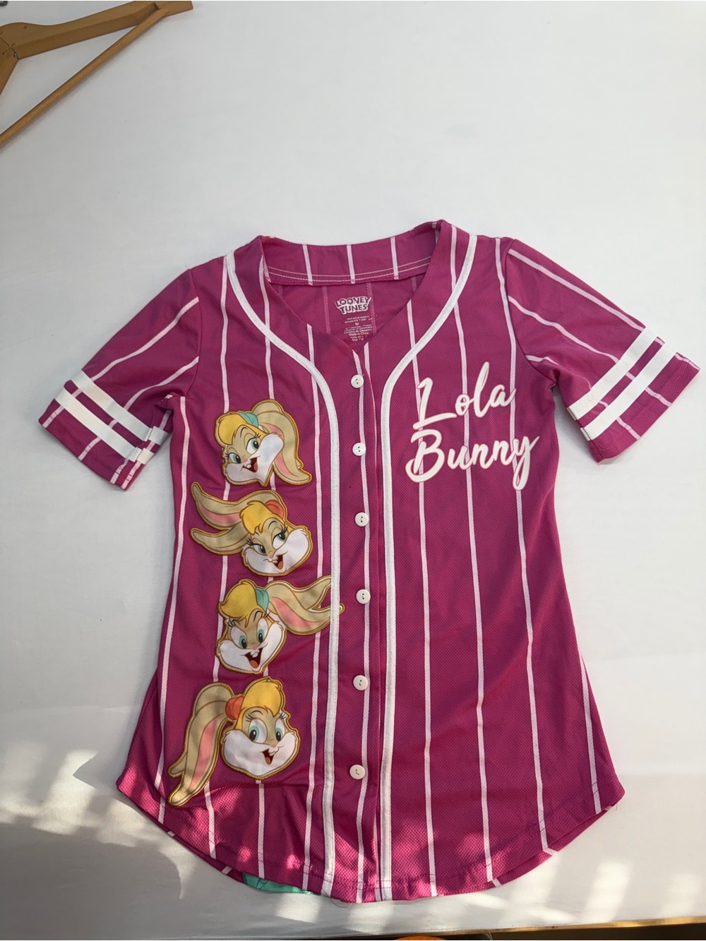 Warner Bros. Looney Tunes Pink and White Graphic Jersey